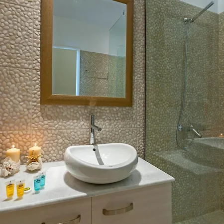 Cape Mykonos Hotel