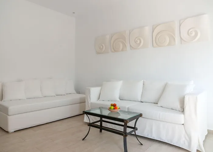 Cape Mykonos מלון 3*