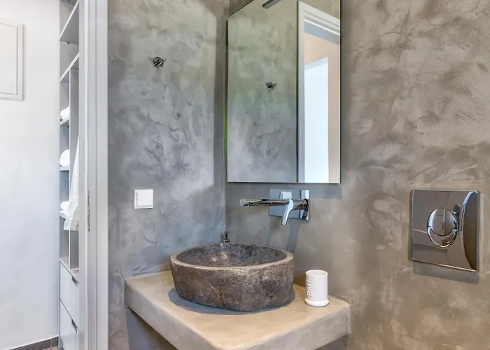 Cape Mykonos Hotel 3*